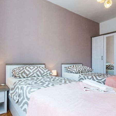 Drago 2Br Apt. In Old Town ザダル エクステリア 写真