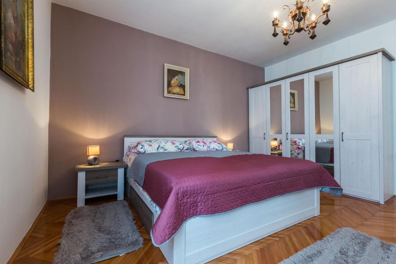 Drago 2Br Apt. In Old Town ザダル エクステリア 写真